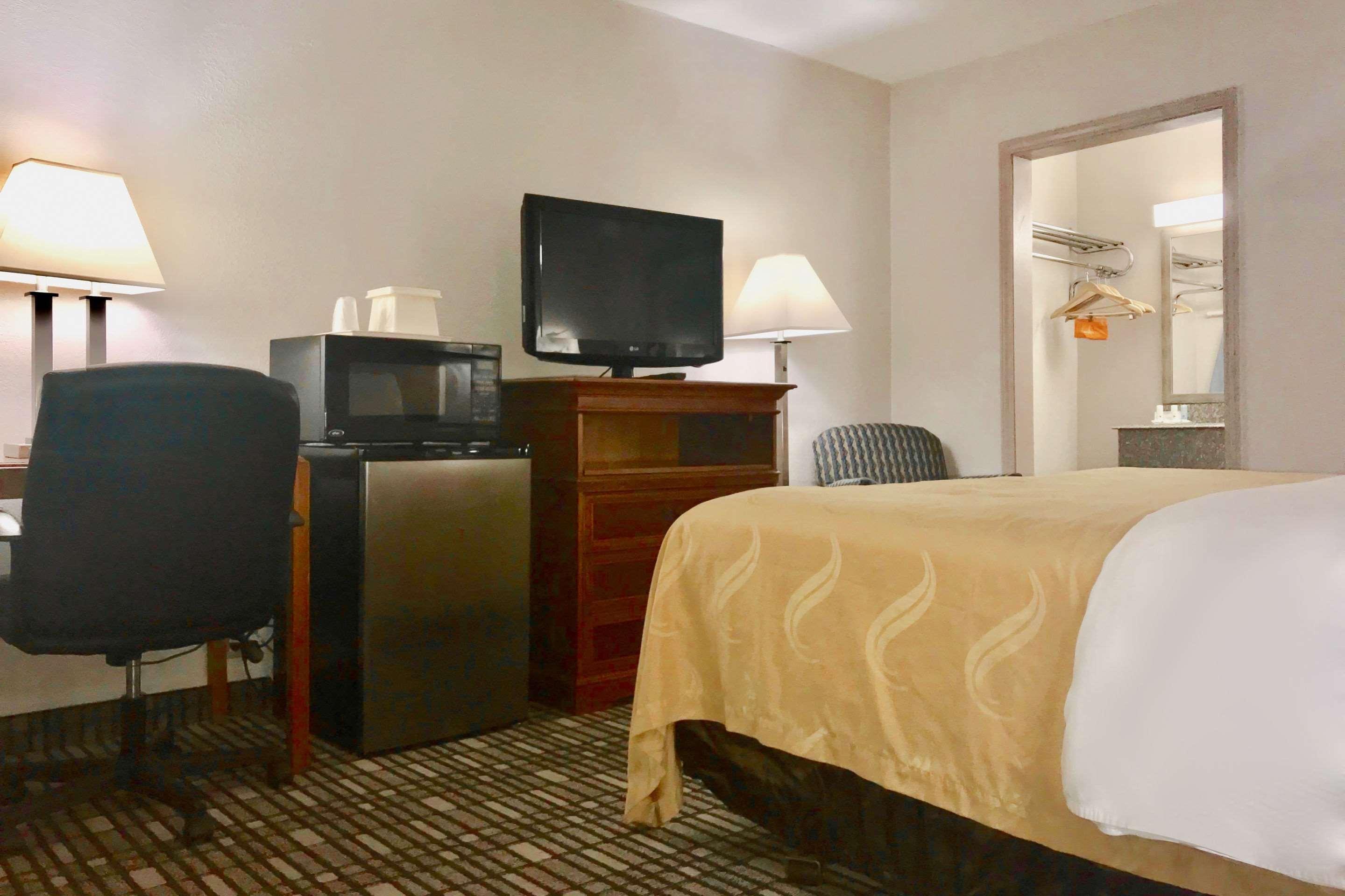 Quality Inn Тукумкари Экстерьер фото